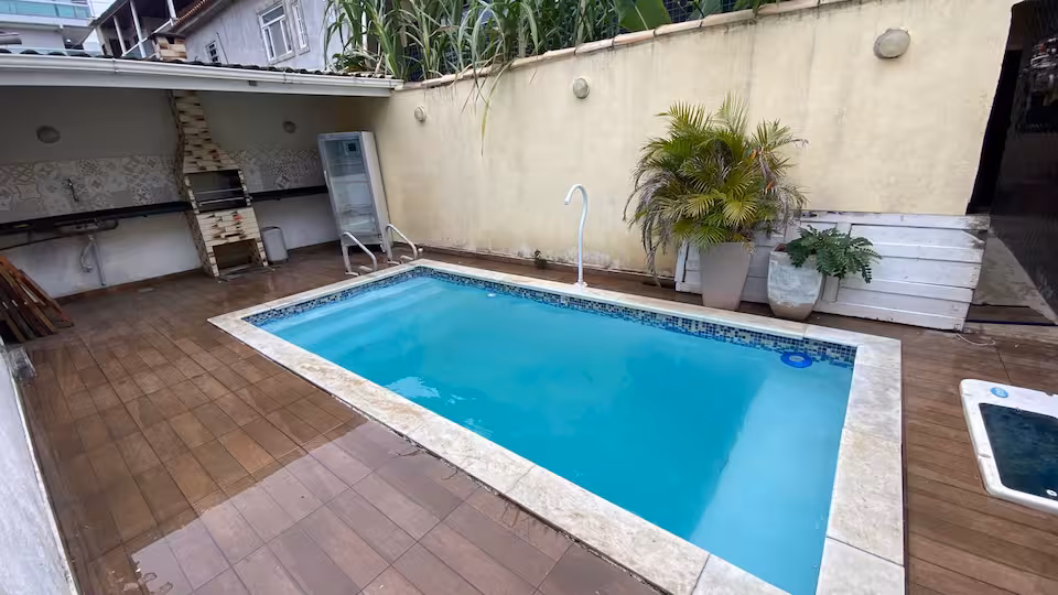 Casa com piscina Braga
